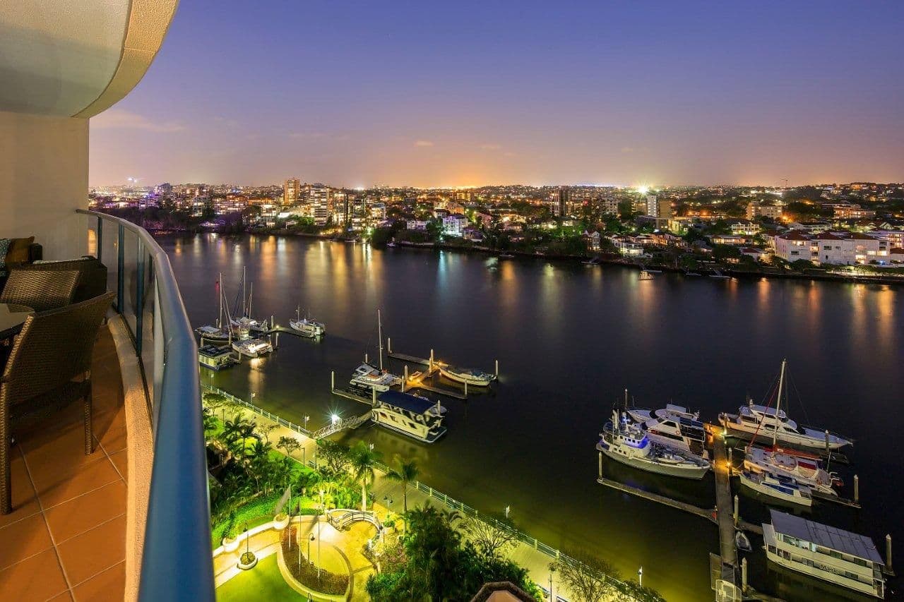 2 Goodwin Street, KANGAROO POINT QLD 4169, Kangaroo Point - Thumbnail 2