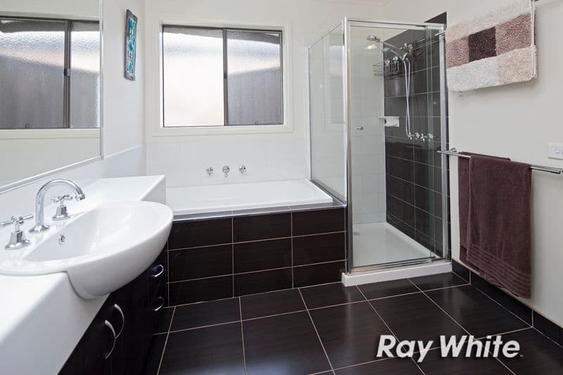 21 Raneen Drive, Langwarrin VIC 3910, Langwarrin - Thumbnail 5