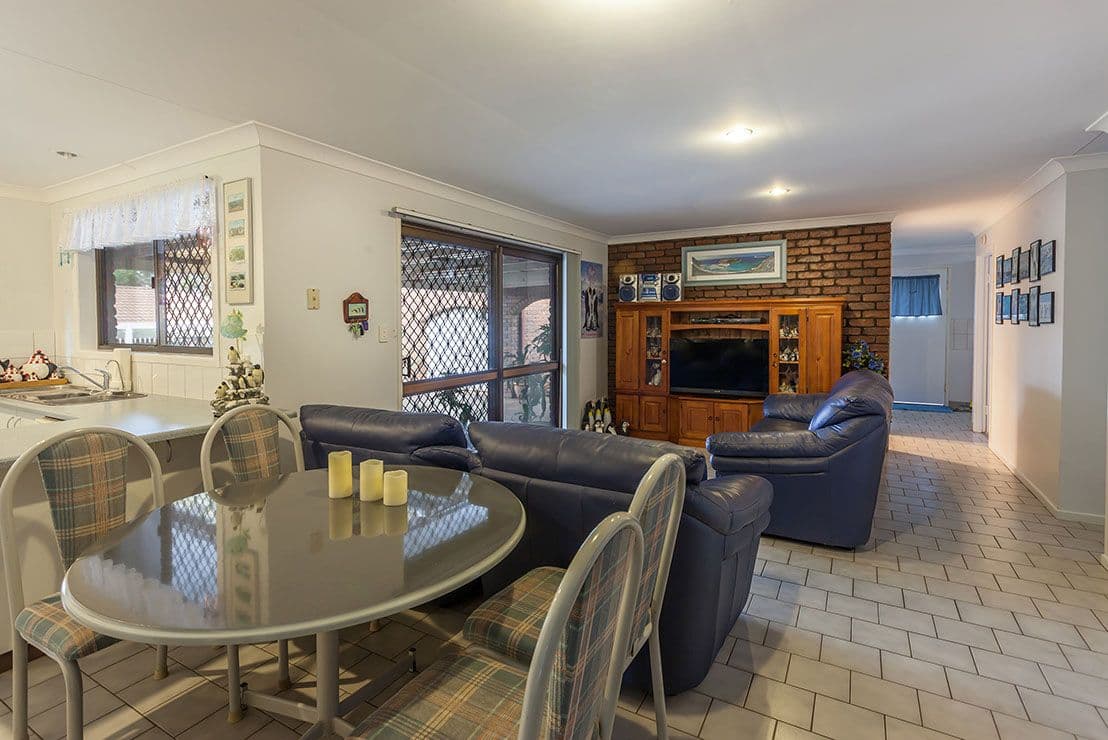 4 Millicent Court, Centenary Heights QLD 4350, Centenary Heights - Thumbnail 6