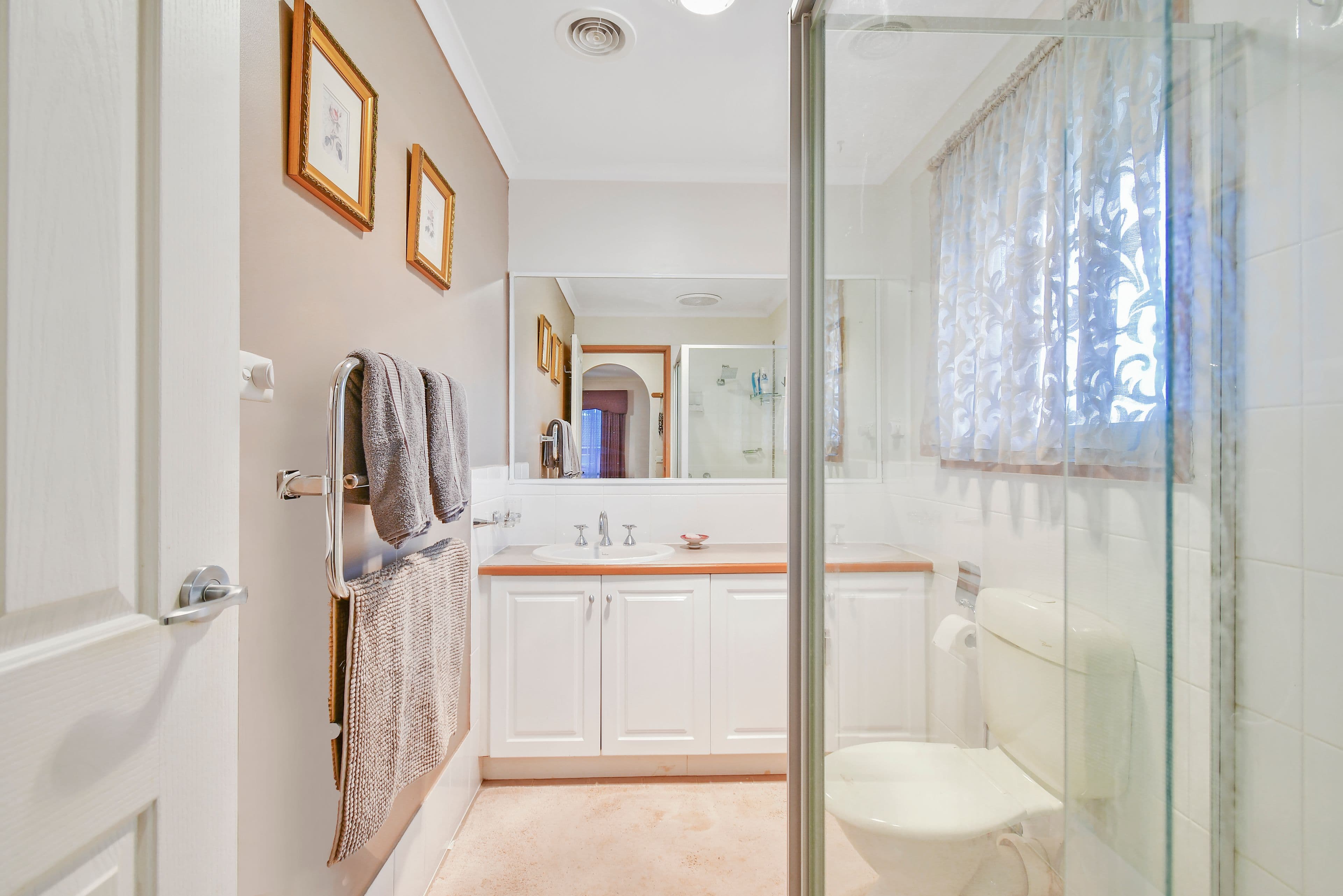 102 Eagle Drive, Pakenham VIC 3810, Pakenham - Thumbnail 6