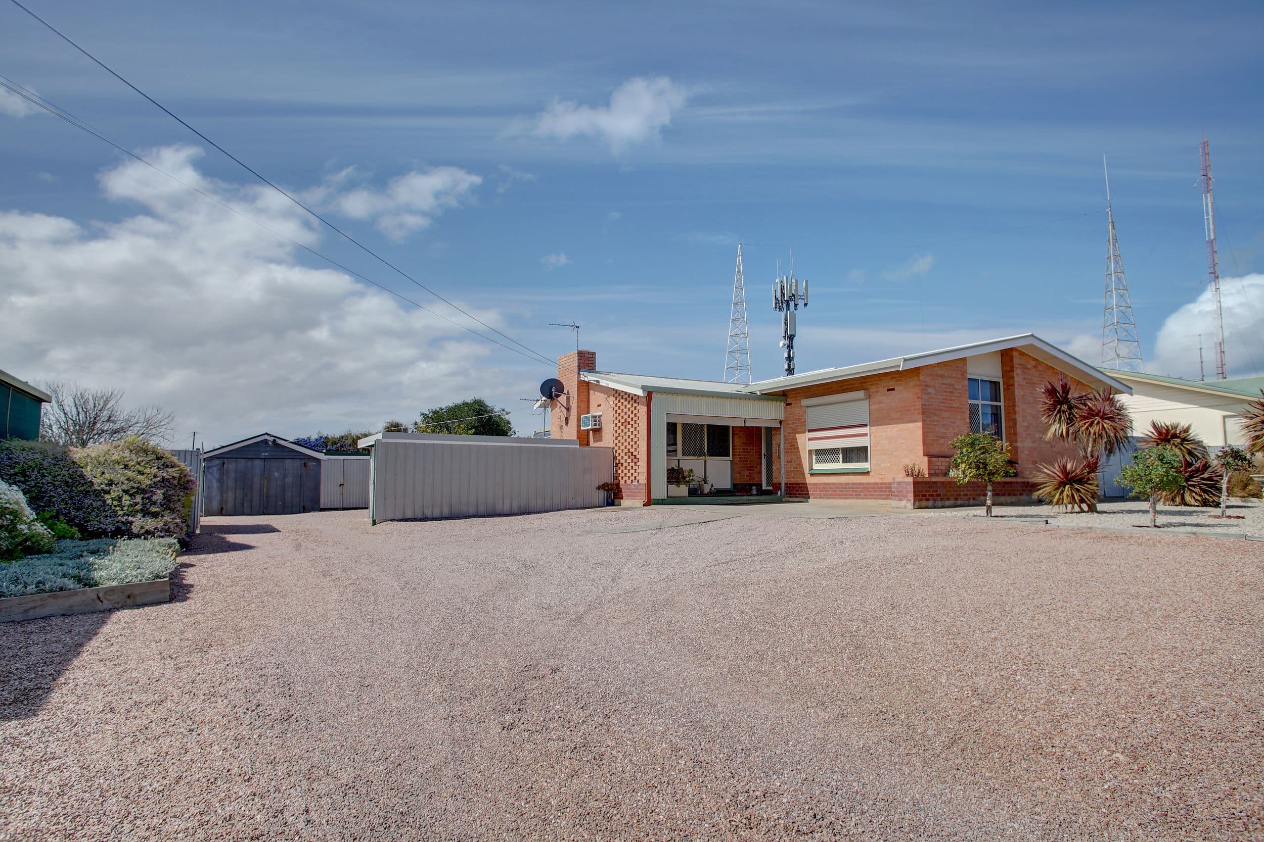 67 Cardiff Road, Port Lincoln SA 5606, Port Lincoln - Thumbnail 2