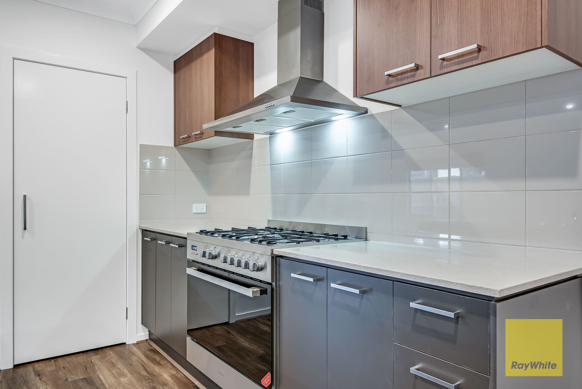 4 Hogarth Street, Tarneit VIC 3029, Tarneit - Thumbnail 7