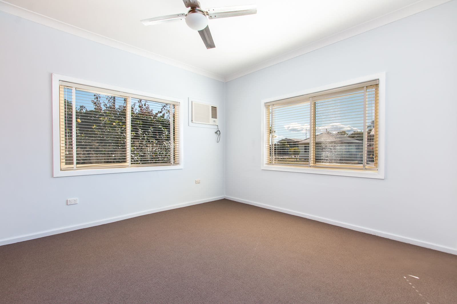 39 Piriwal Street, Pelican - Thumbnail 5