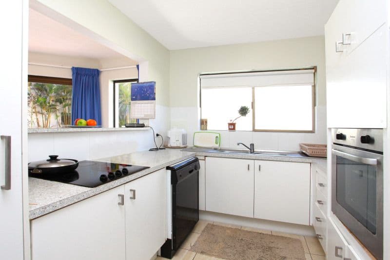 6 'Mykonos' 28 Old Burleigh Road, SURFERS PARADISE QLD 4217, Surfers Paradise - Thumbnail 3