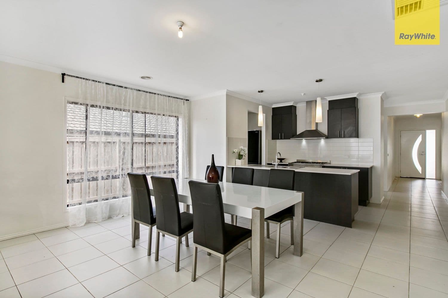 3 Nutmeg Close, Berwick VIC 3806, Berwick - Thumbnail 4