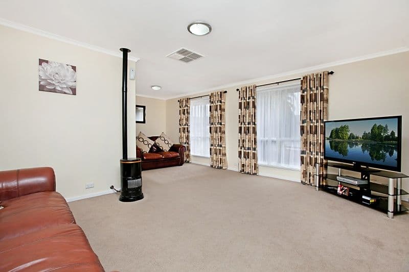 11 Watcombe Street, MOANA SA 5169, Moana - Thumbnail 2