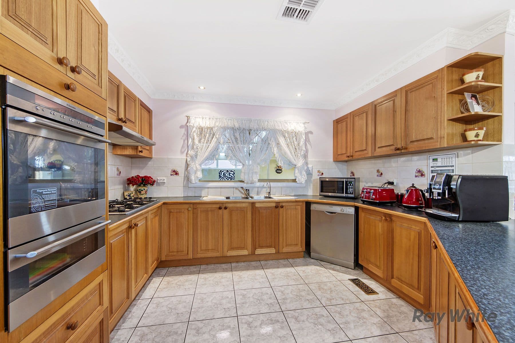 26 Henry Street, St Albans VIC 3021, St Albans - Thumbnail 7