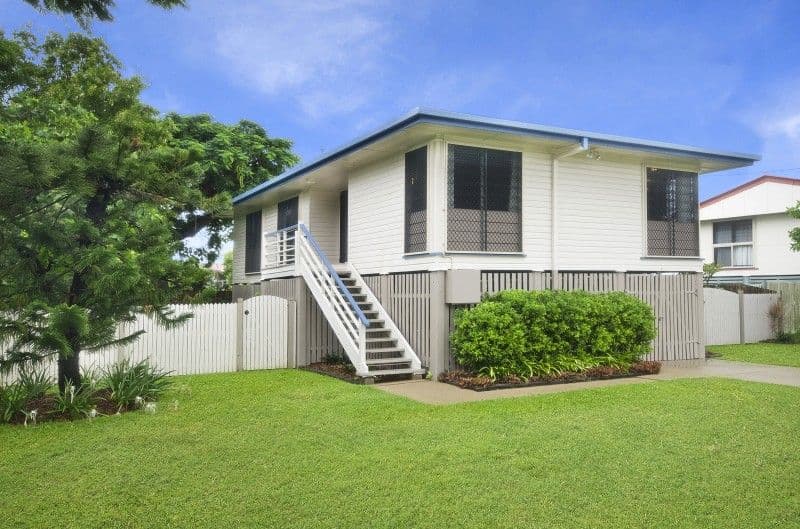 8 Hodges Crescent, VINCENT QLD 4814, Vincent - Image 1