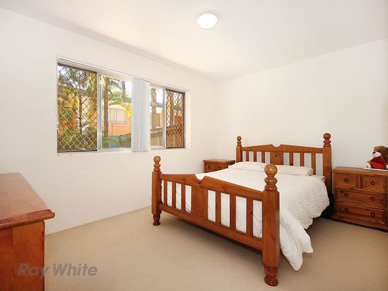 79 Oxford Terrace, TARINGA QLD 4068, Taringa - Thumbnail 3