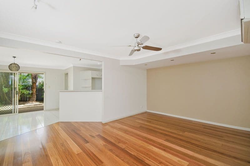 17 Cupania Place, ELANORA QLD 4221, Elanora - Thumbnail 2