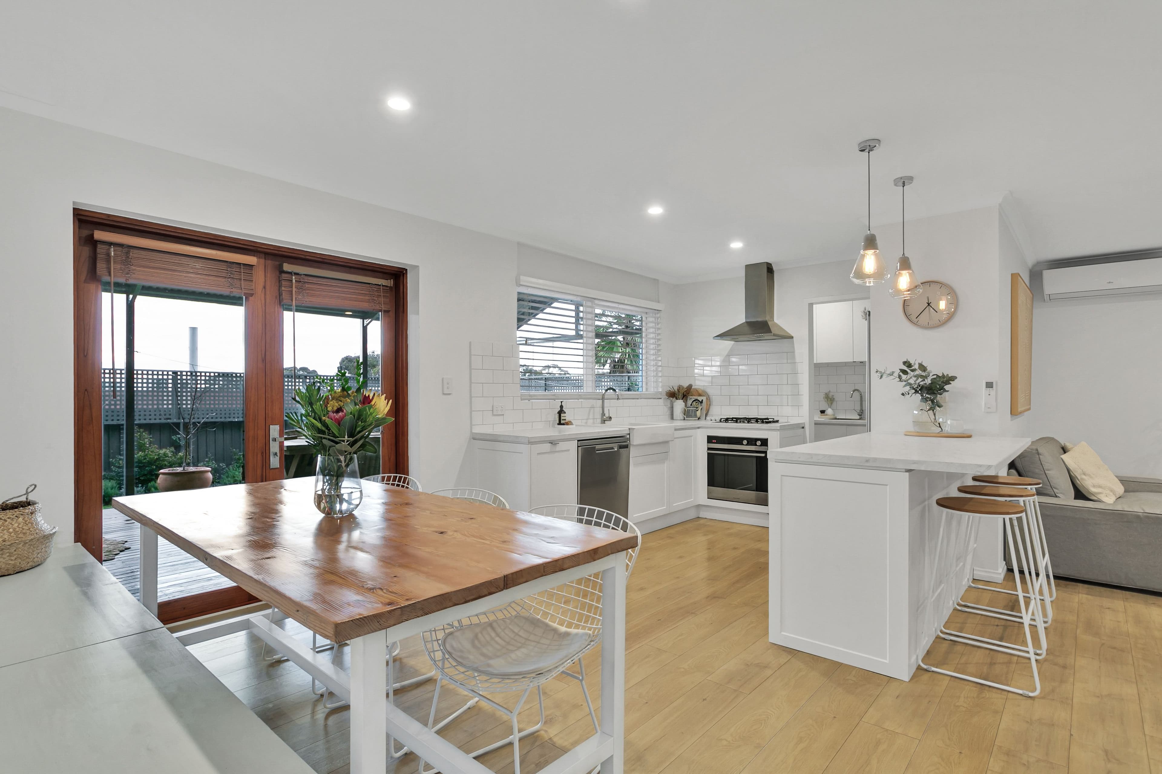 11 Newcombe Drive, Gilles Plains SA 5086, Gilles Plains - Thumbnail 2