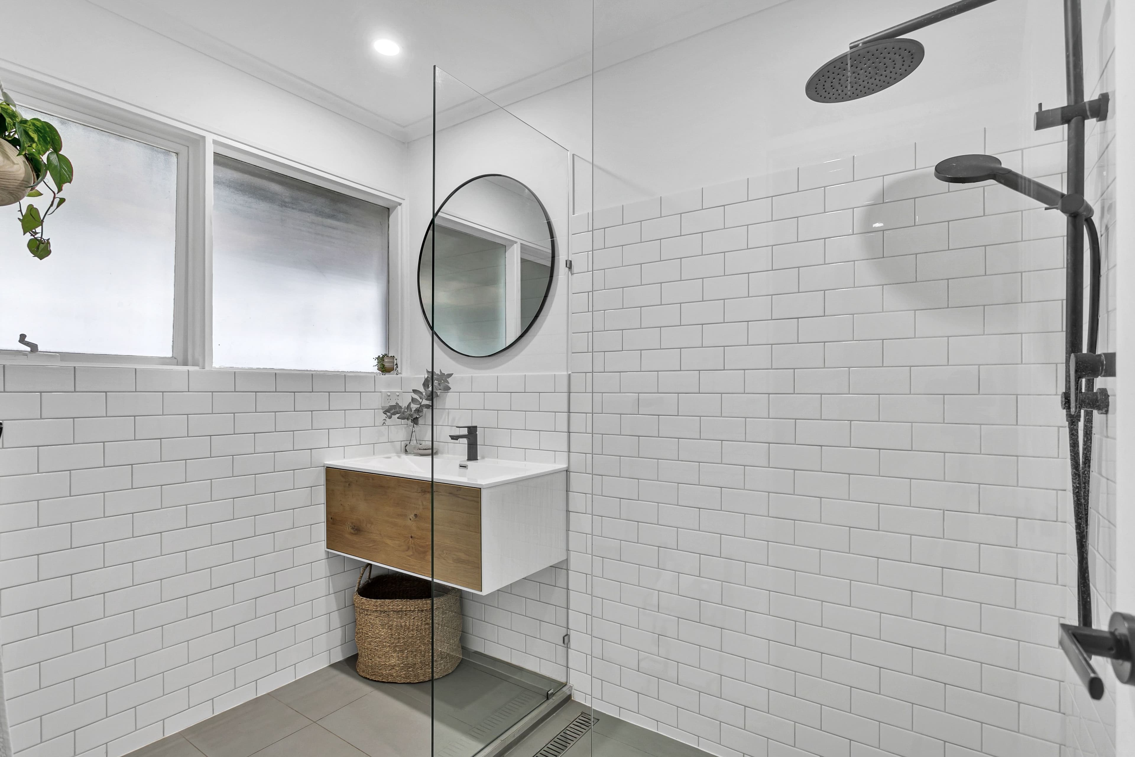 11 Newcombe Drive, Gilles Plains SA 5086, Gilles Plains - Thumbnail 6