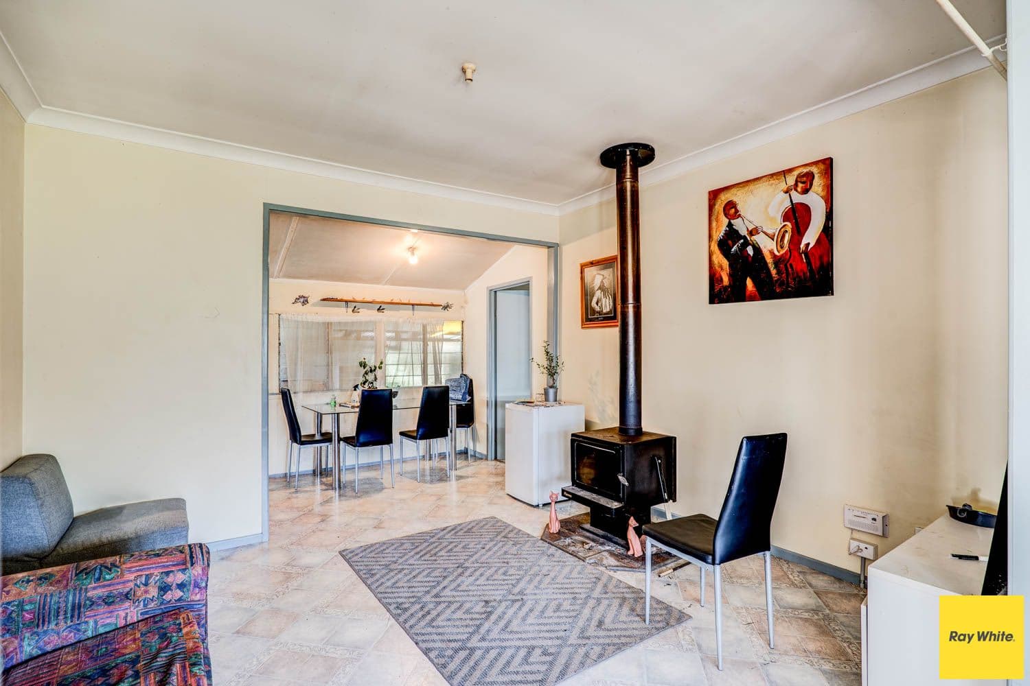 35 Gardner Street, Toogoolawah QLD 4313, Toogoolawah - Thumbnail 2