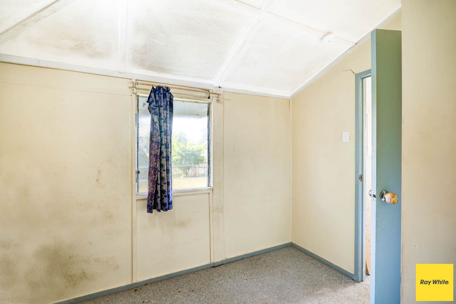 35 Gardner Street, Toogoolawah QLD 4313, Toogoolawah - Thumbnail 5