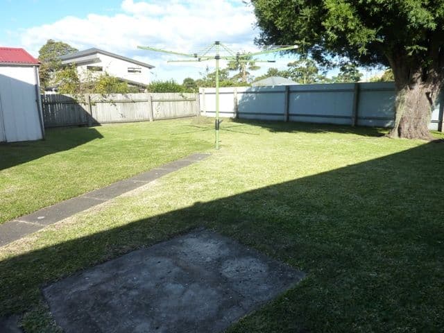 1 Hale Street, WOONONA NSW 2517, Woonona - Thumbnail 3
