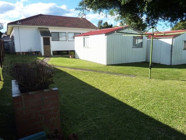 1 Hale Street, WOONONA NSW 2517, Woonona - Thumbnail 4