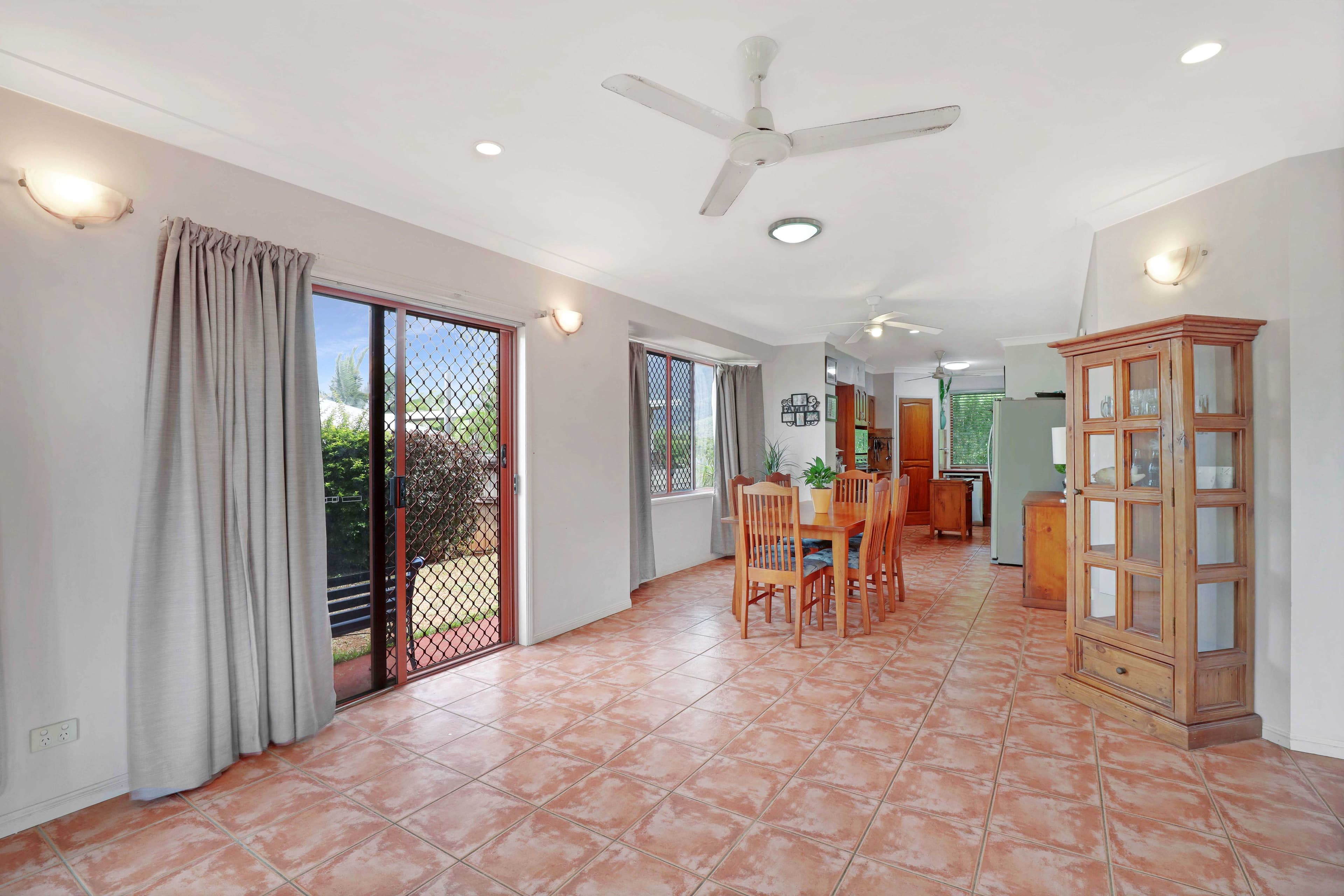 22 Allinga Close, Bentley Park QLD 4869, Bentley Park - Thumbnail 4