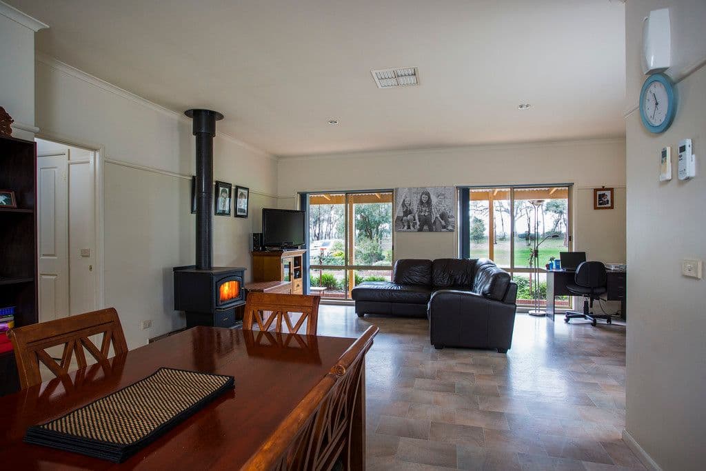 106 Bennetts Road, Junortoun VIC 3551, Junortoun - Thumbnail 7
