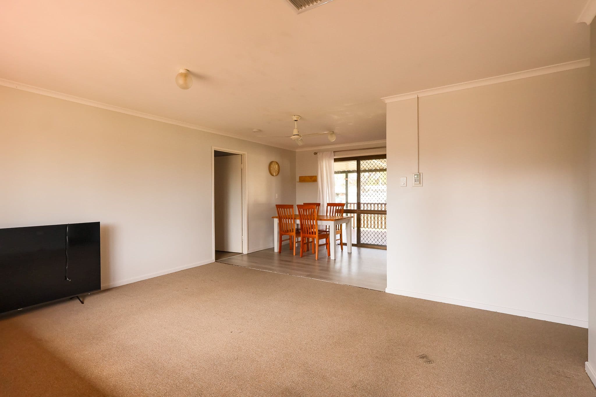 8 Everingham Avenue, Roma QLD 4455, Roma - Thumbnail 3