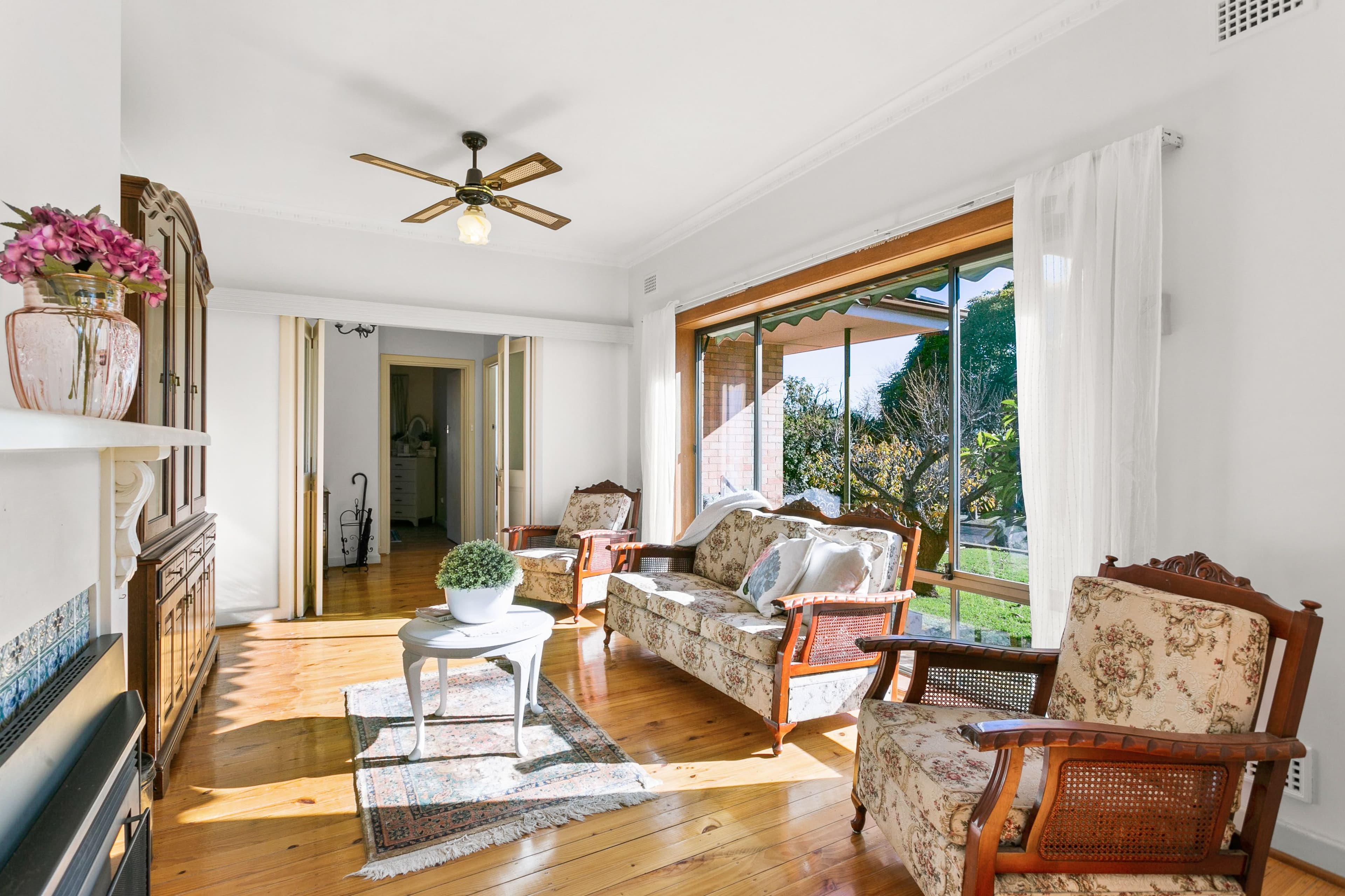 22 Matthew Street, Bedford Park SA 5042, Bedford Park - Thumbnail 2