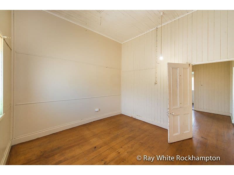 112 Stanley Street, Allenstown QLD 4700, Allenstown - Thumbnail 7