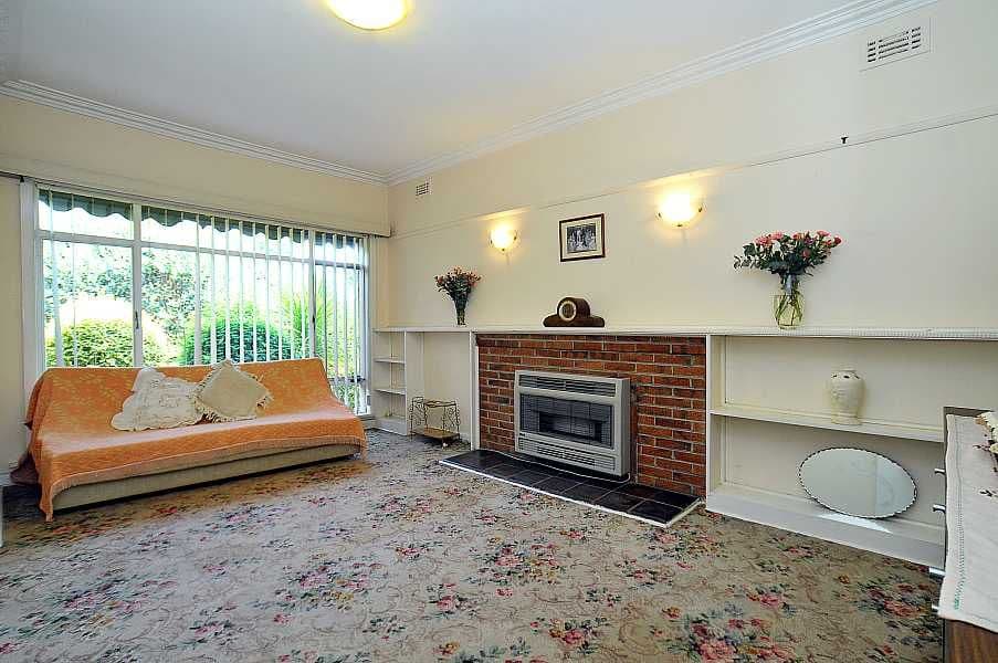 270 Middleborough Road, BLACKBURN SOUTH VIC 3130, Blackburn South - Thumbnail 2