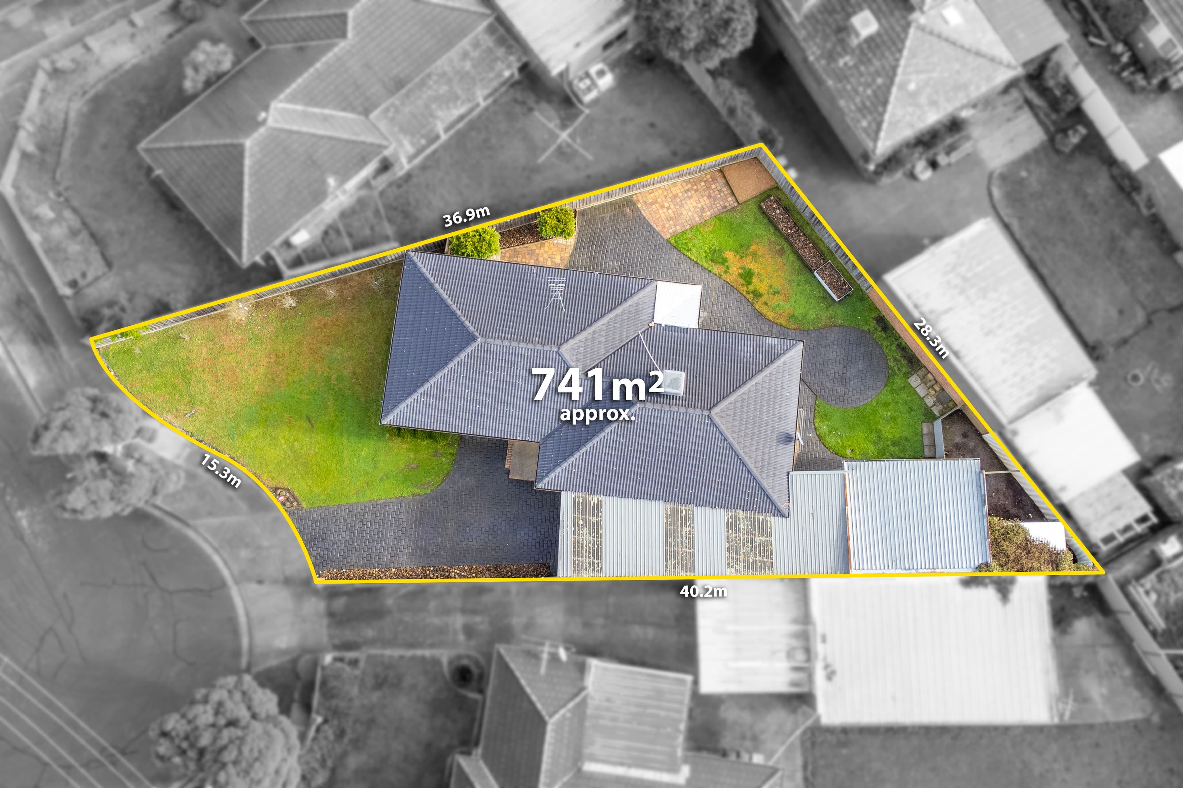 3 Carlton Court, Craigieburn VIC 3064, Craigieburn - Image 1