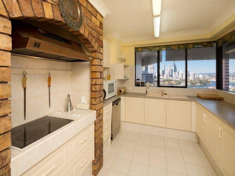 63 Kings Row Centre. 20 Commodore Drive, SURFERS PARADISE QLD 4217, Surfers Paradise - Thumbnail 3