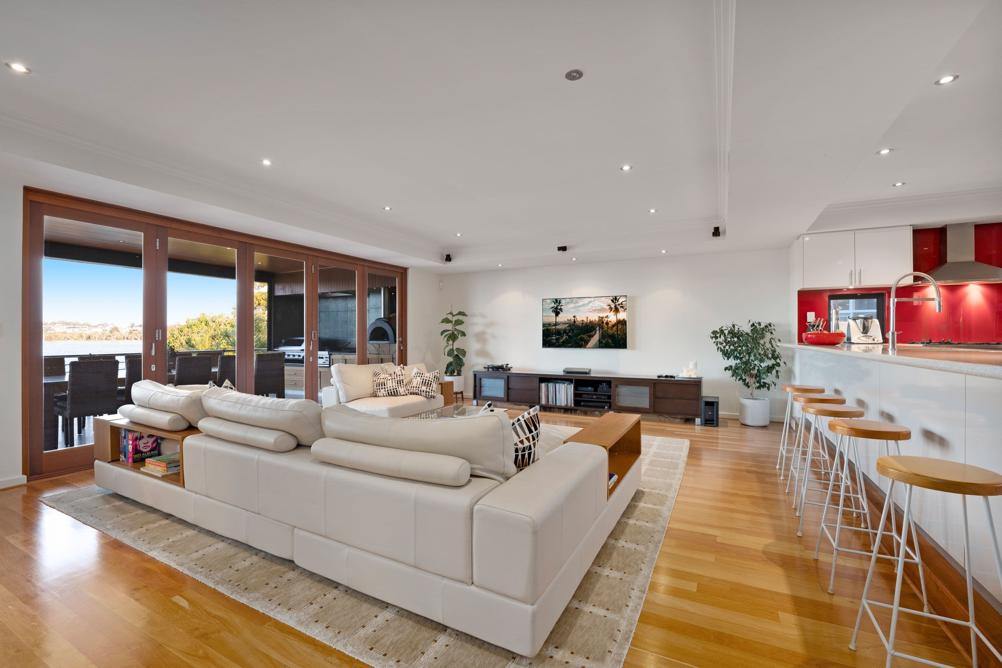 27A The Esplanade, Mount Pleasant WA 6153, Mount Pleasant - Thumbnail 2