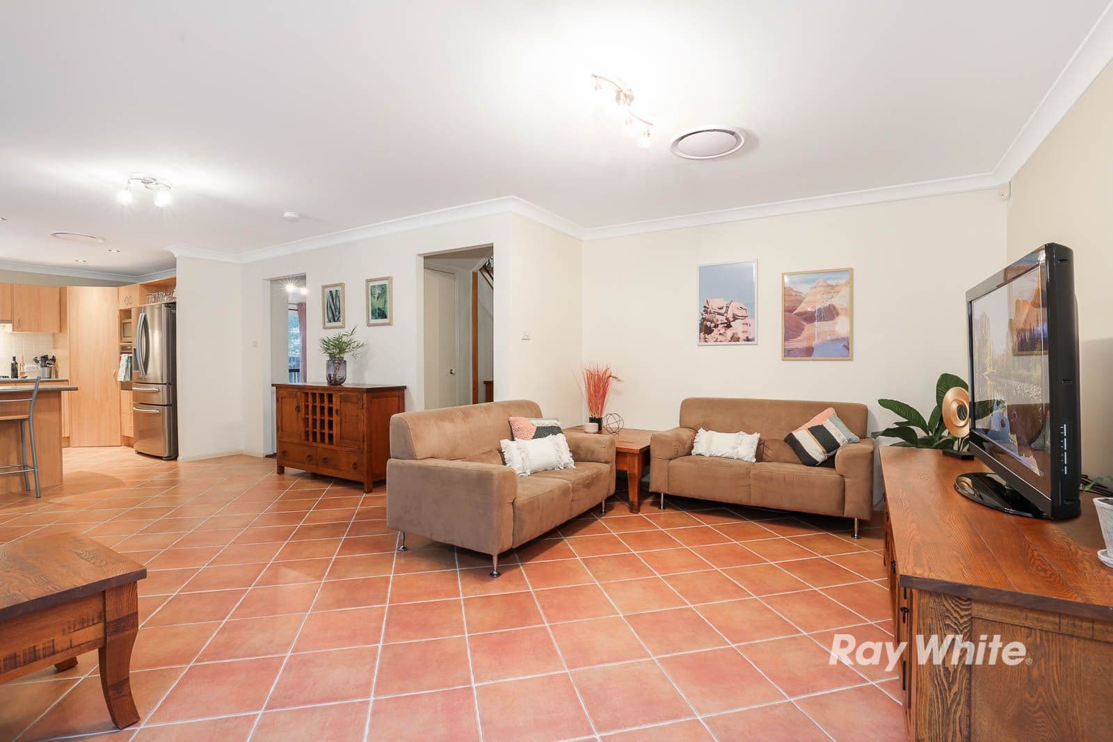 6 Cameo Place, Kellyville - Thumbnail 5