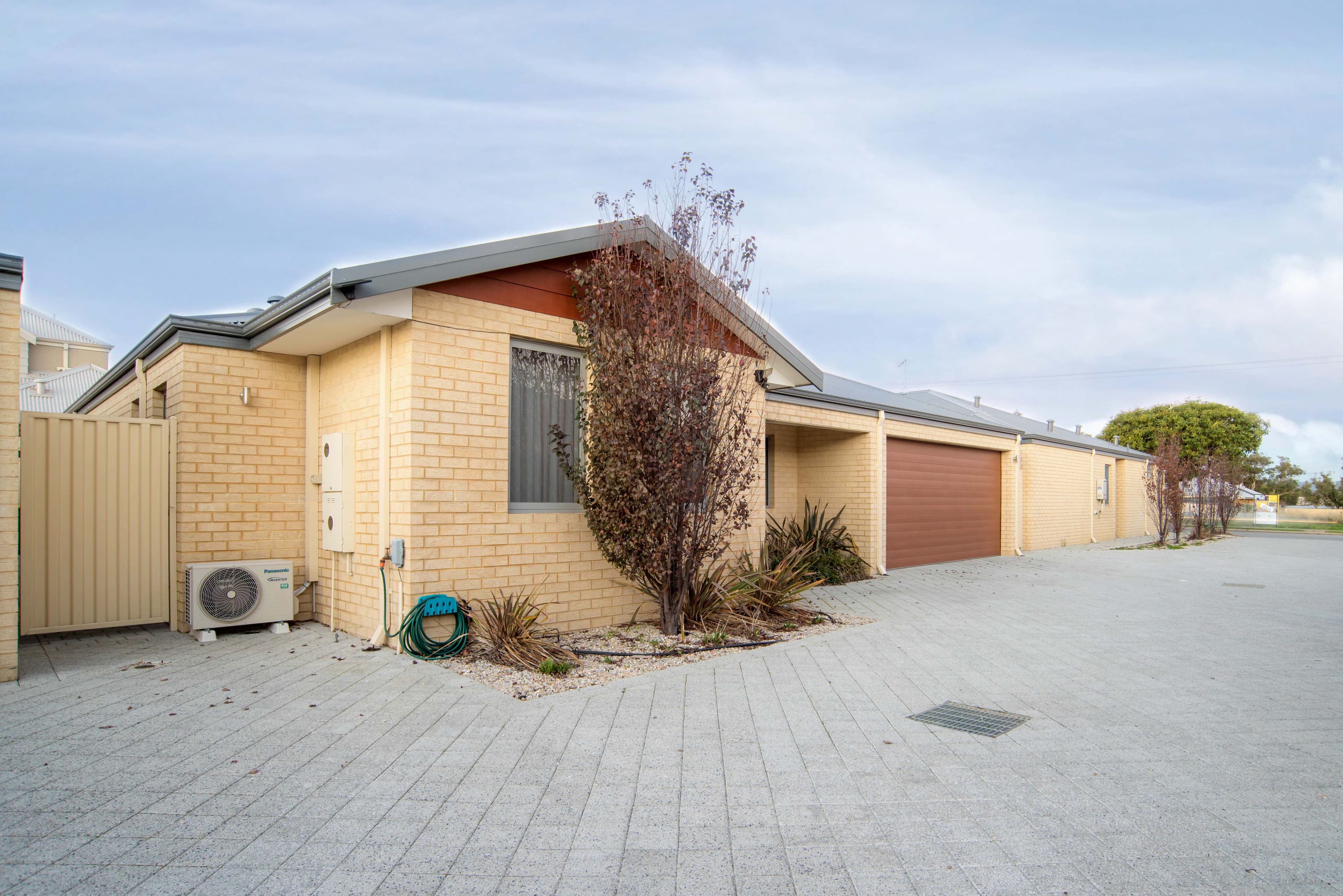 138 Gibbs Street, East Cannington WA 6107, East Cannington - Thumbnail 3