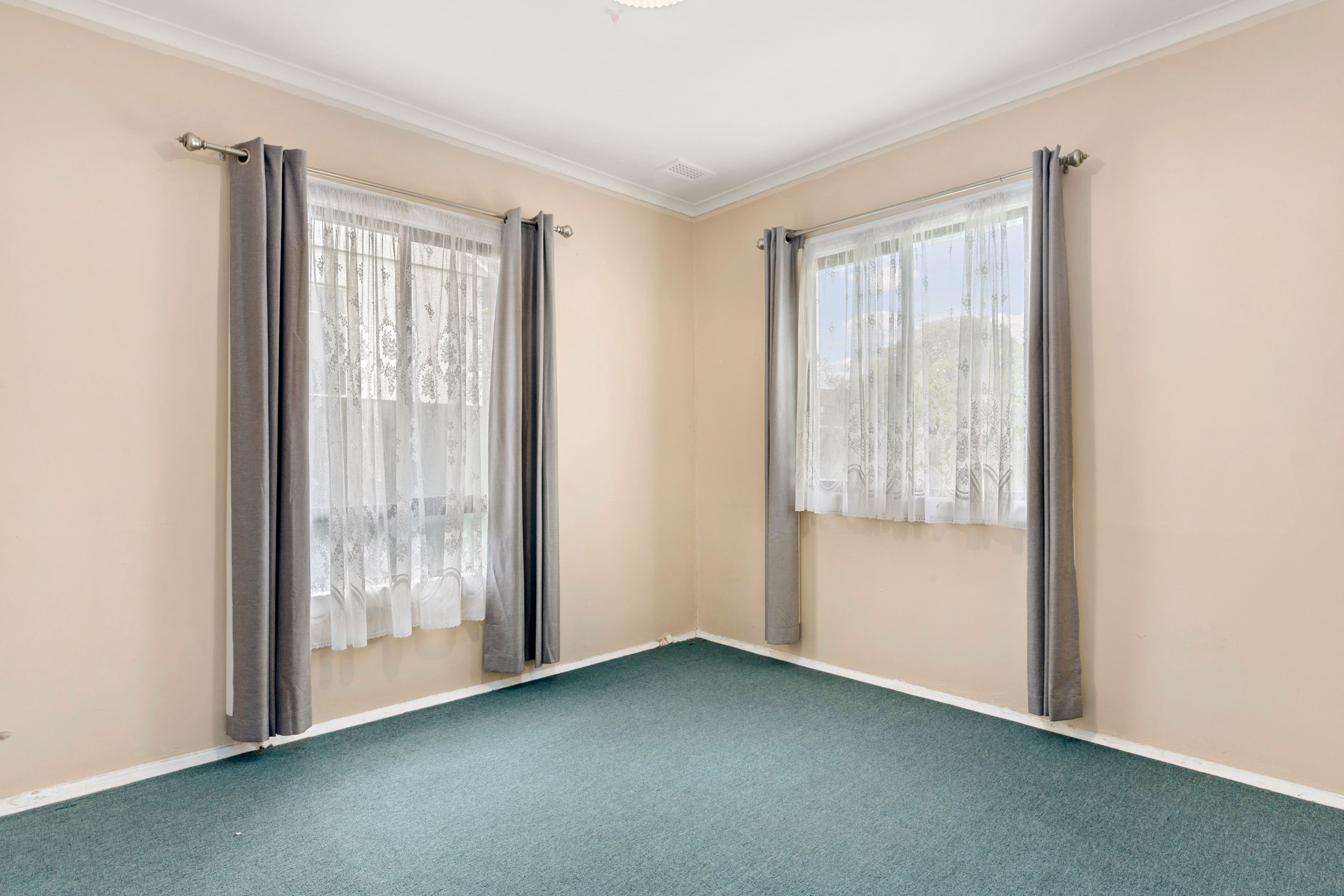19 Jindabyne Avenue, Chadstone VIC 3148, Chadstone - Thumbnail 5