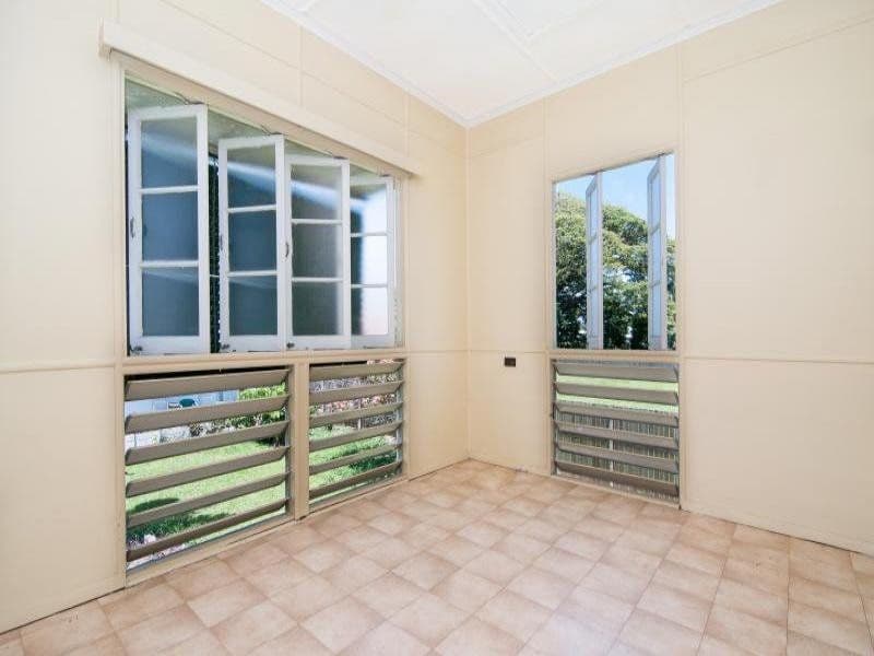 9 Johnston Road, MOSSMAN QLD 4873, Mossman - Thumbnail 6