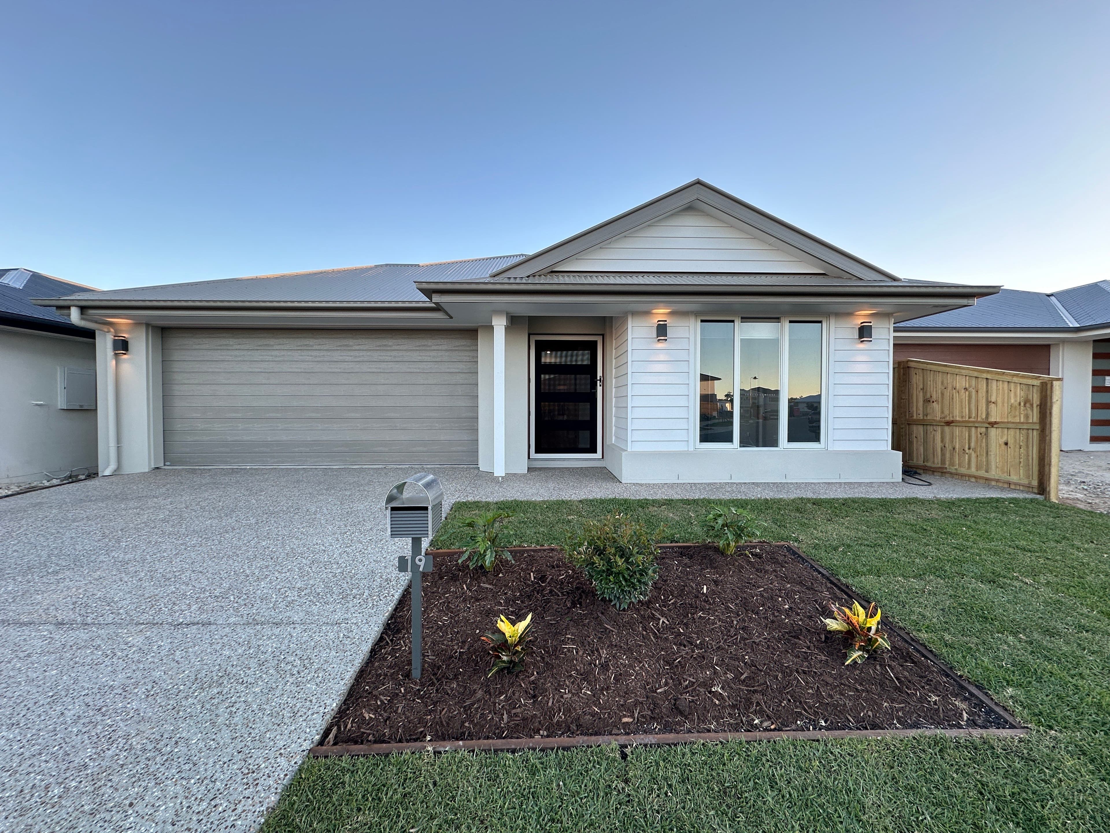 19 Gillies Way, South Ripley QLD 4306, South Ripley - Image 1