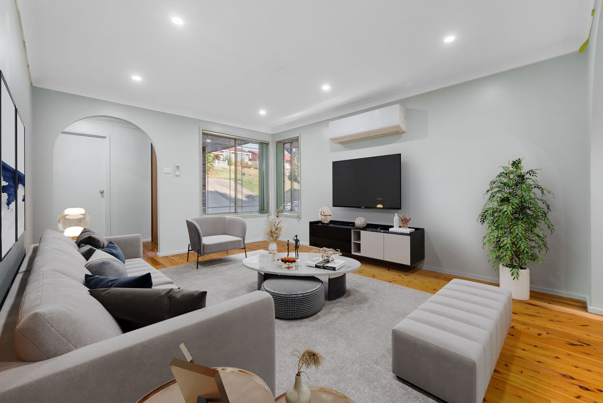 2/7 Clareville Close, Woodbine NSW 2560, Woodbine - Thumbnail 2