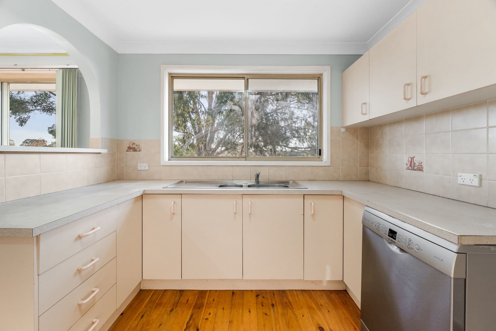 2/7 Clareville Close, Woodbine NSW 2560, Woodbine - Thumbnail 6