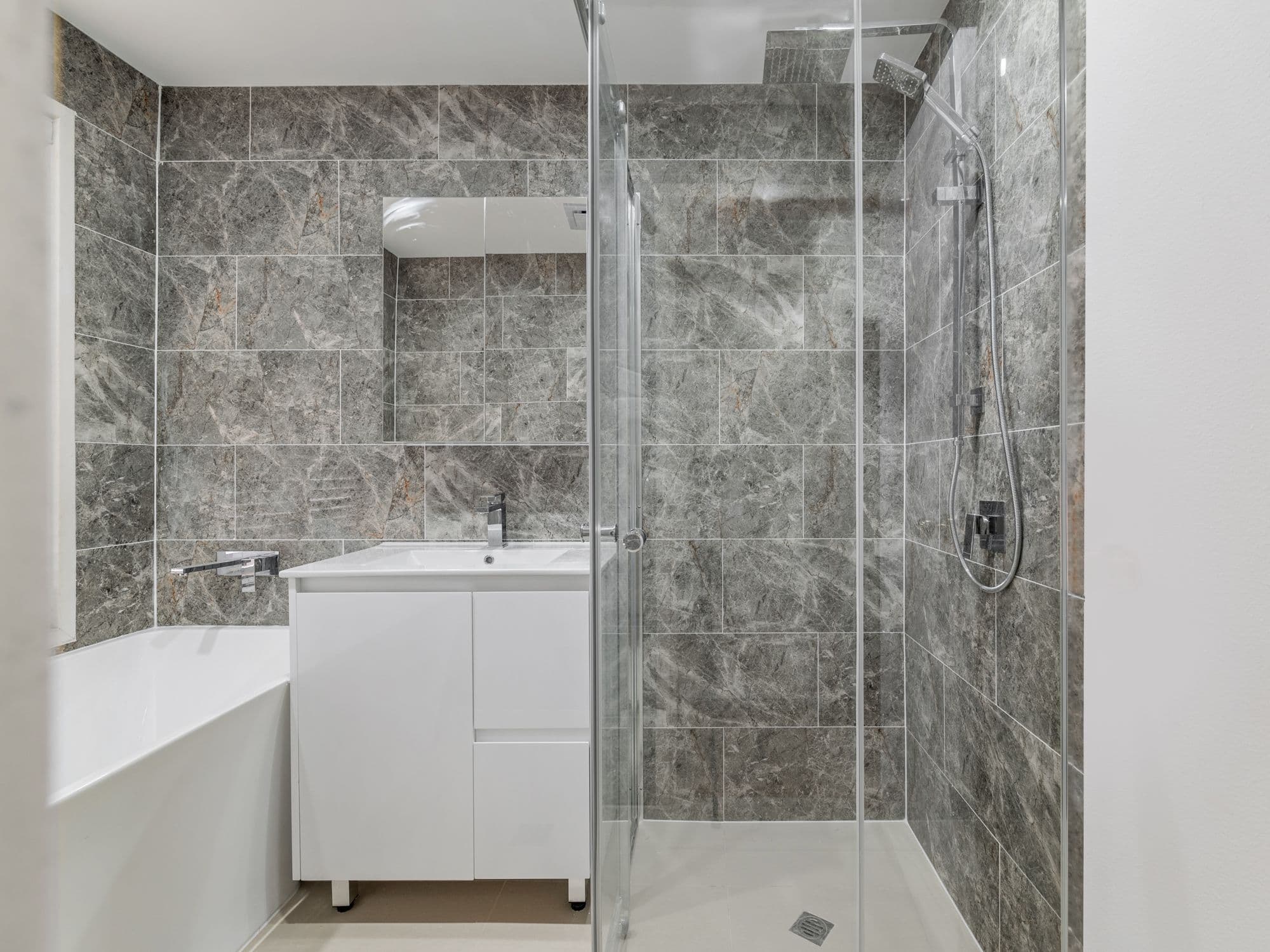 2/7 Clareville Close, Woodbine NSW 2560, Woodbine - Thumbnail 8