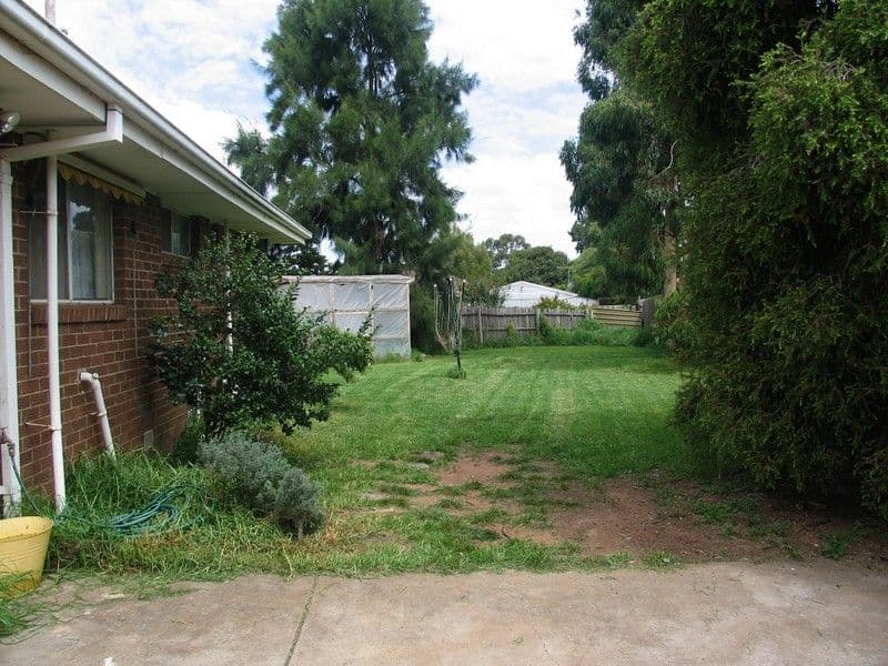 3 Earl Place, MELTON WEST VIC 3337, Melton West - Thumbnail 8