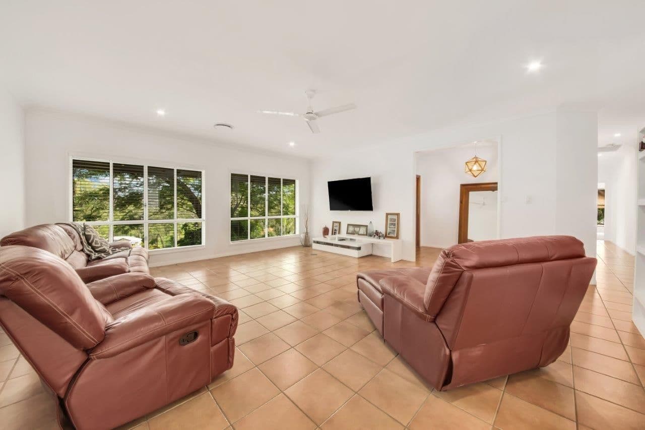 72 Williams Road, Burua QLD 4680, Burua - Thumbnail 8