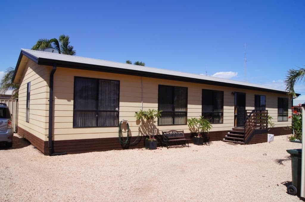 28 Kadina Road, Wallaroo SA 5556, Wallaroo - Thumbnail 2