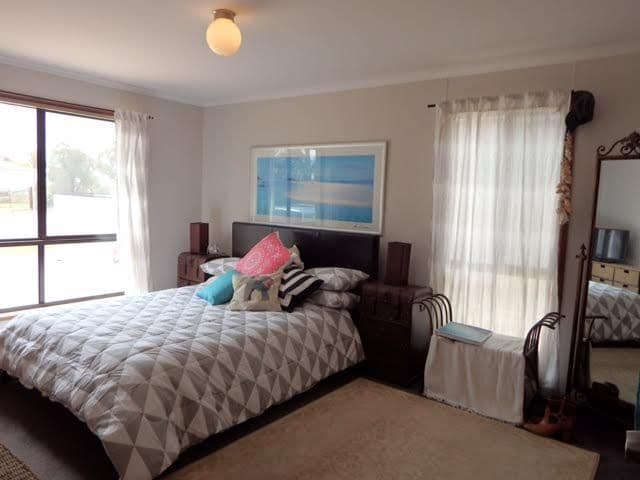 28 Kadina Road, Wallaroo SA 5556, Wallaroo - Thumbnail 5