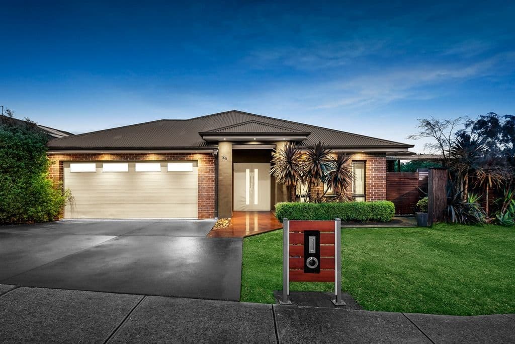25 Vaucluse Rise, Doreen VIC 3754, Doreen - Thumbnail 2