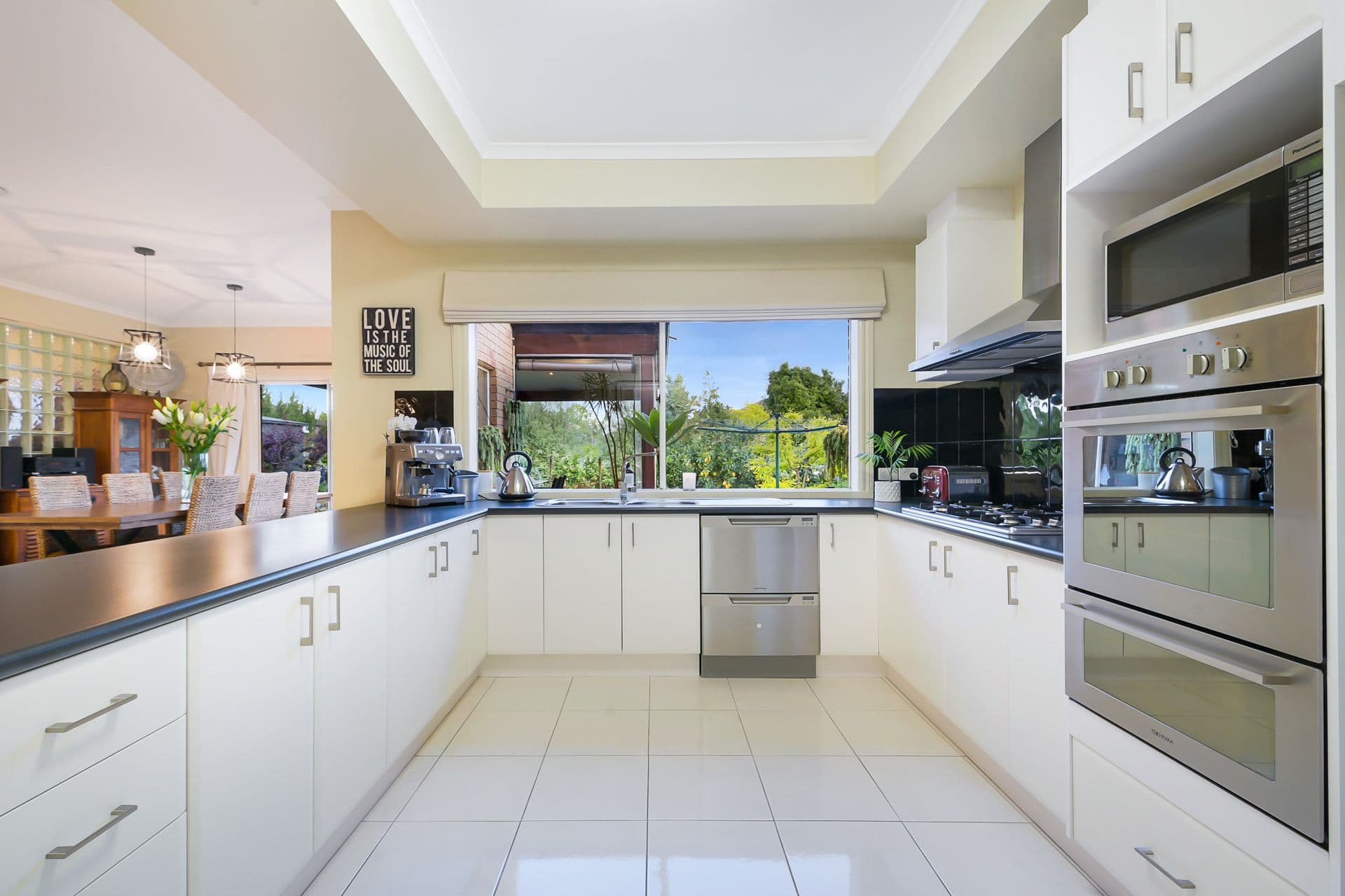 35 Canning Drive, Berwick VIC 3806, Berwick - Thumbnail 4