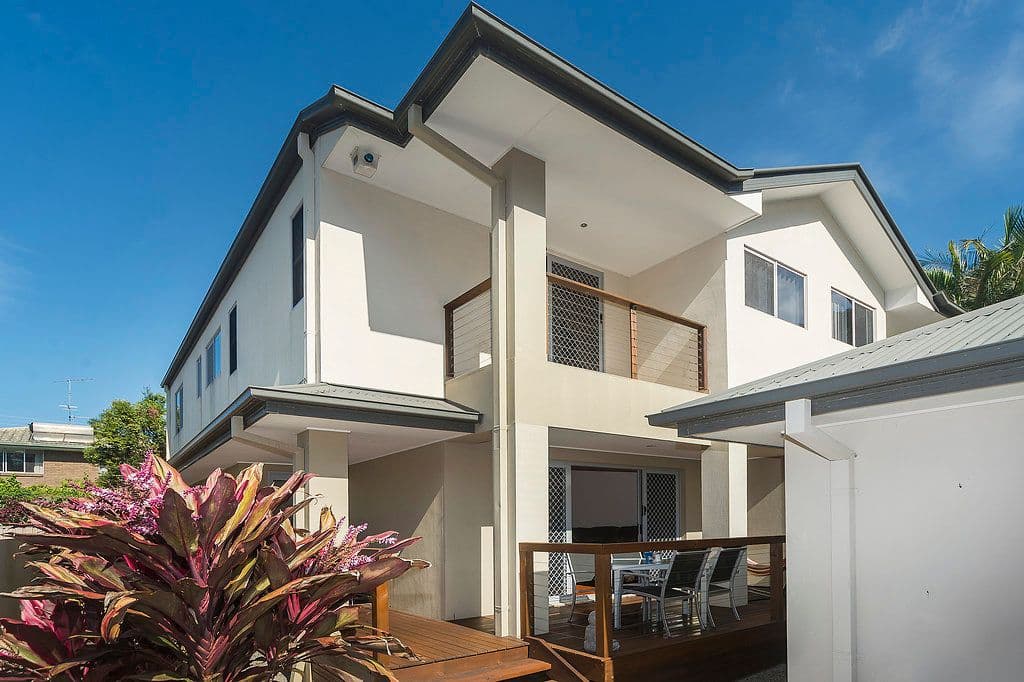 82 Slatyer Avenue, Bundall QLD 4217, Bundall - Thumbnail 3