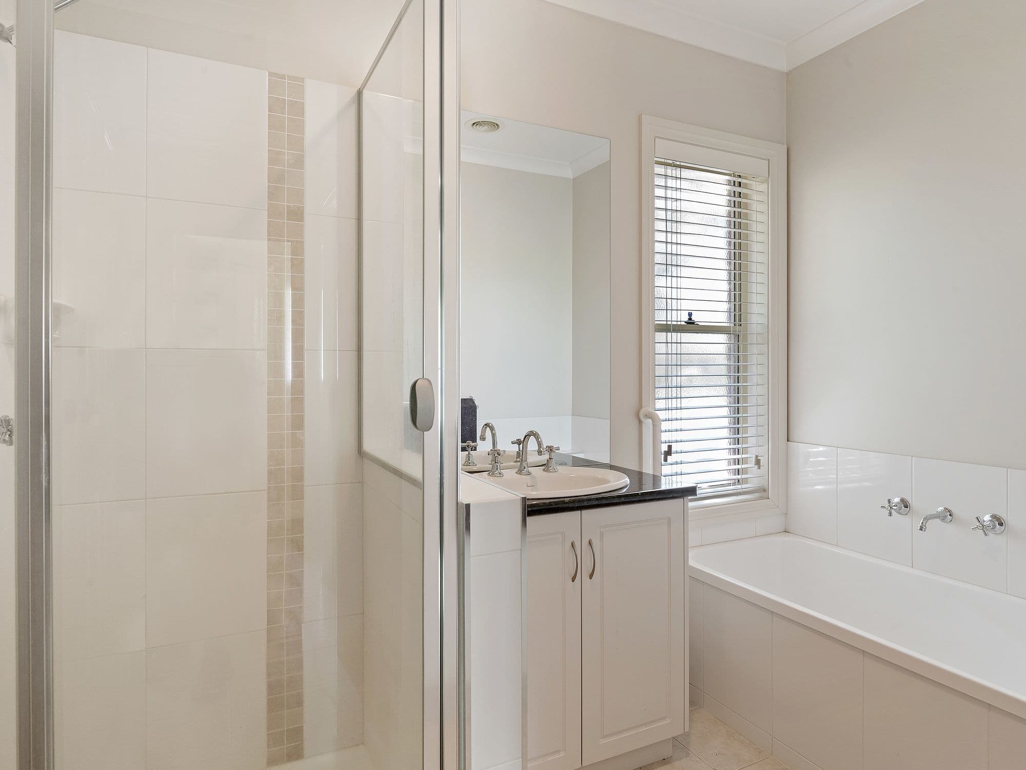 4 Davey Street, Benalla VIC 3672, Benalla - Thumbnail 6