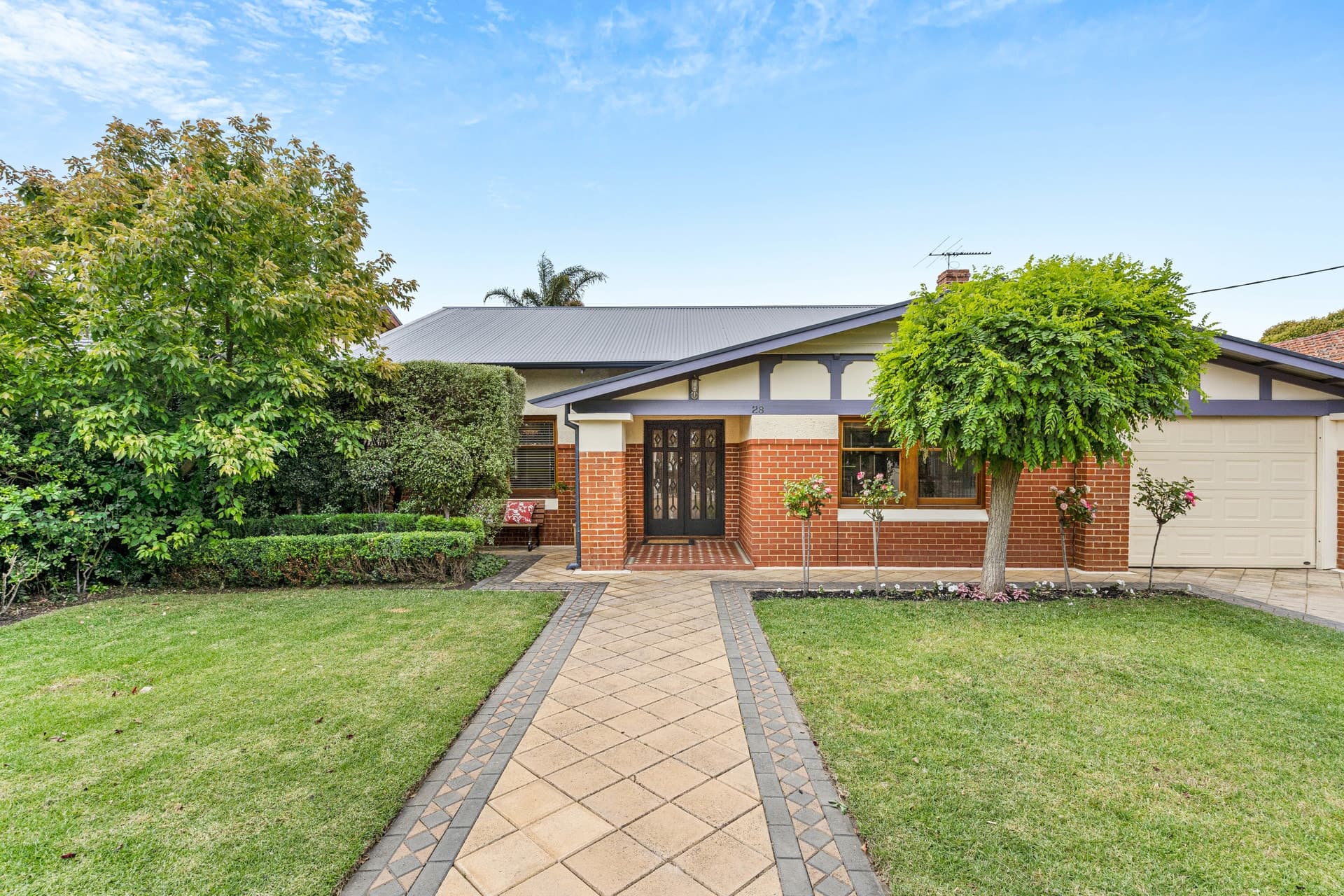 28 Dunbar Terrace, Glenelg East - Image 1