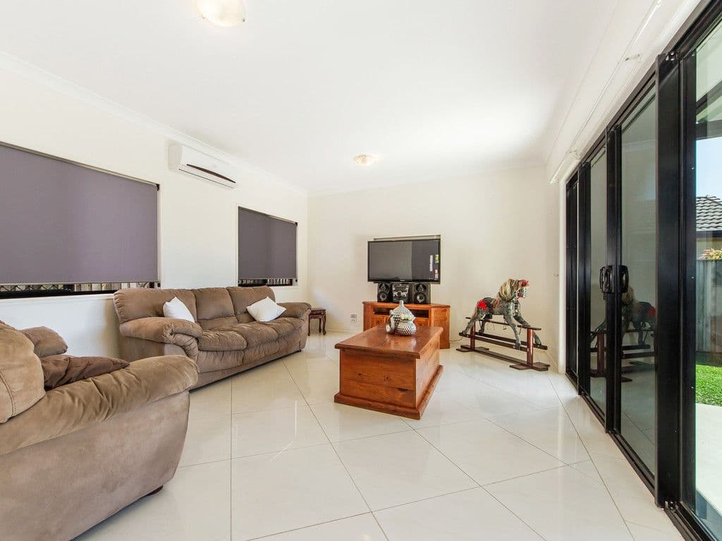 7 Andorra Place, Varsity Lakes QLD 4227, Varsity Lakes - Thumbnail 5