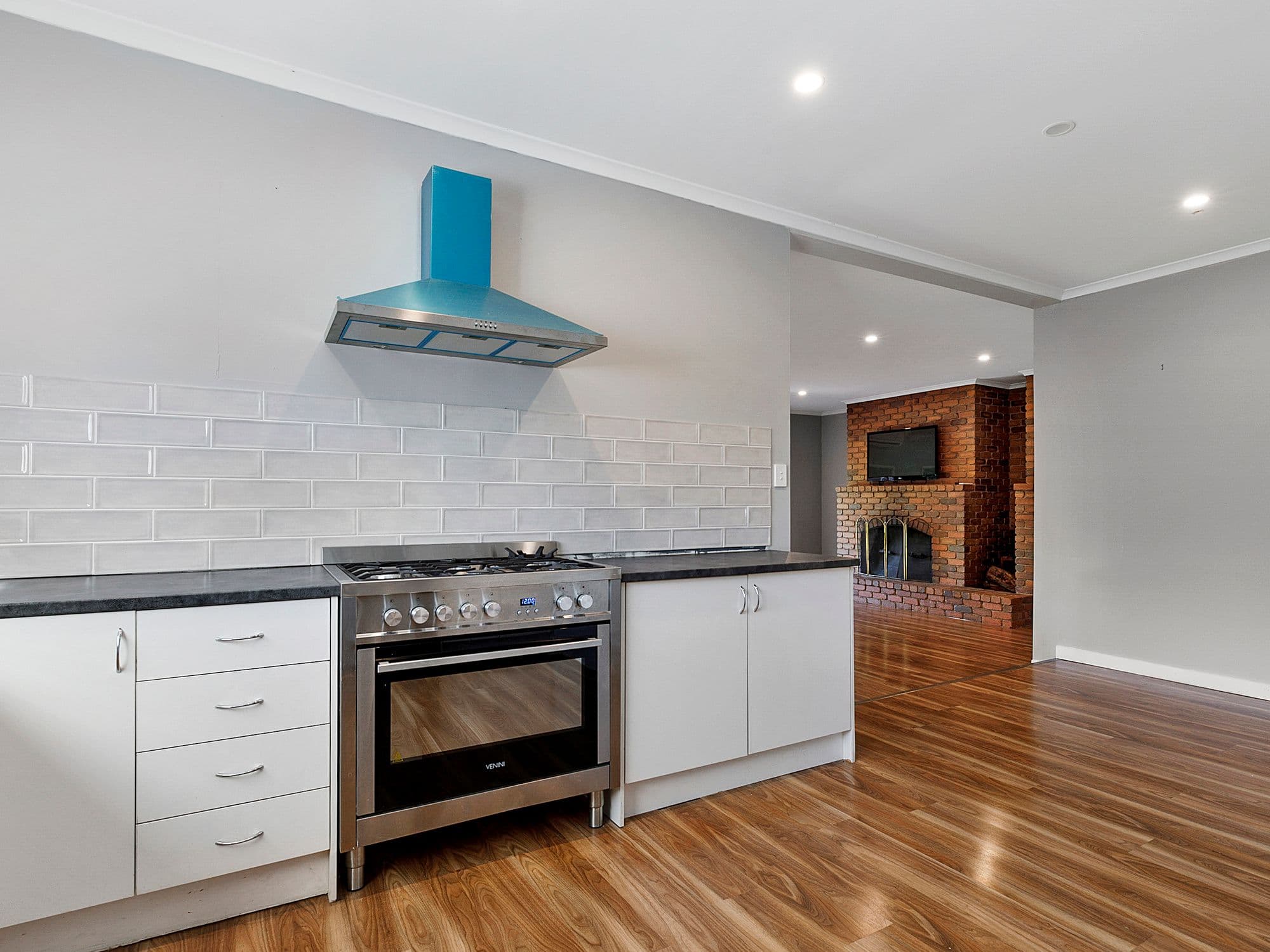 100 Tarcombe Road, Seymour VIC 3660, Seymour - Thumbnail 3