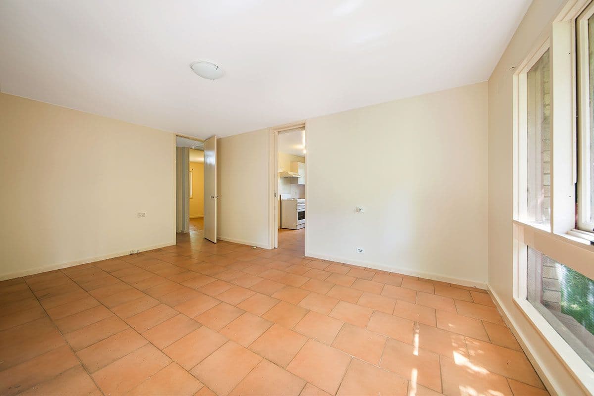 8 Sedgeman Avenue, Menai - Thumbnail 2