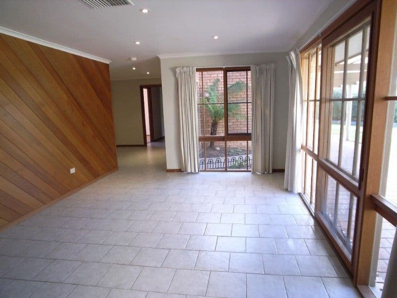 4 Hopkins Court, SHEPPARTON VIC 3630, Shepparton - Thumbnail 4